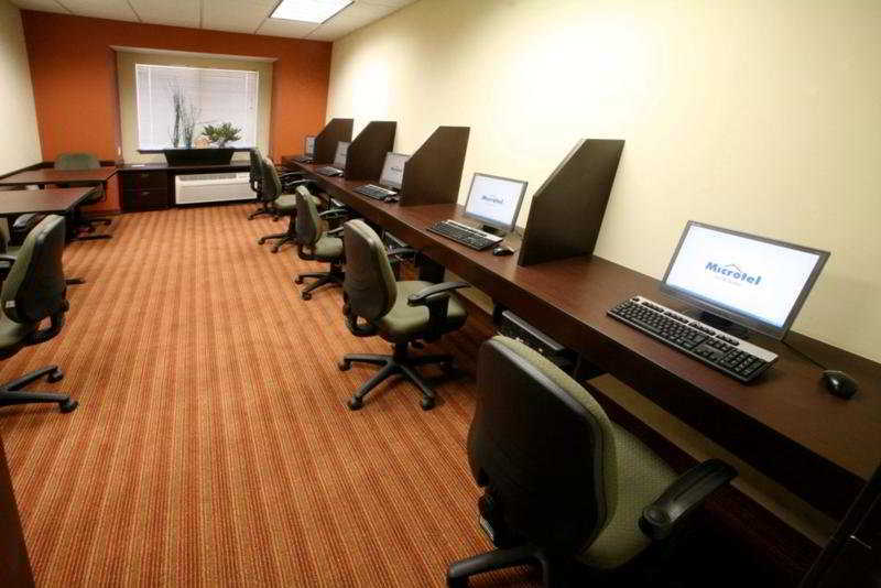 Microtel Inn And Suites By Wyndham Toluca Facilități foto